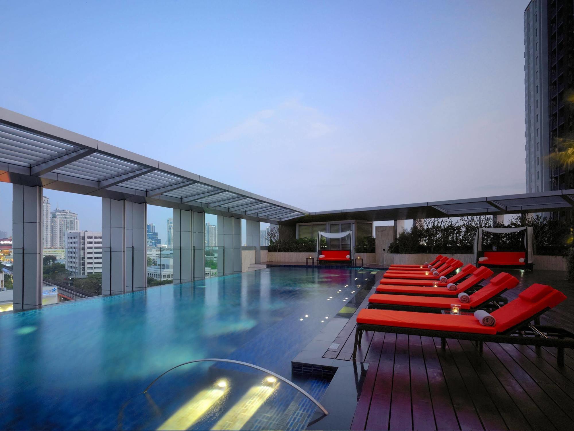 Отель Marriott Executive Bangkok, Sukhumvit Thonglor 5*